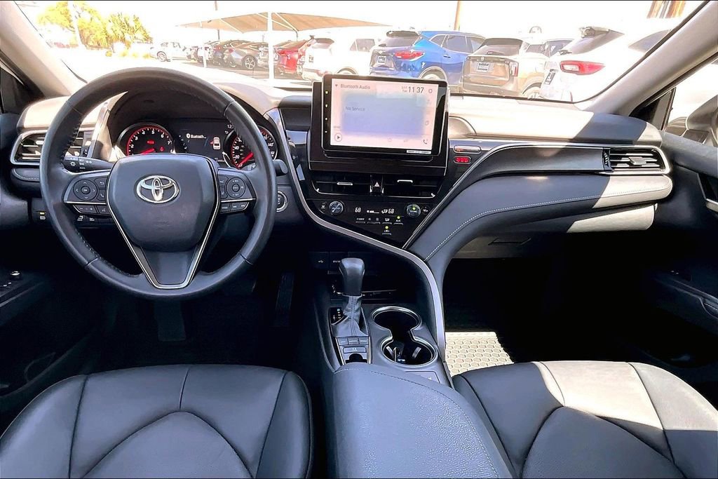 Used 2023 Toyota Camry XSE image 18