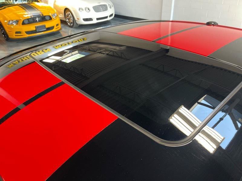 Used 2012 Dodge Challenger SRT8 RWD image 21