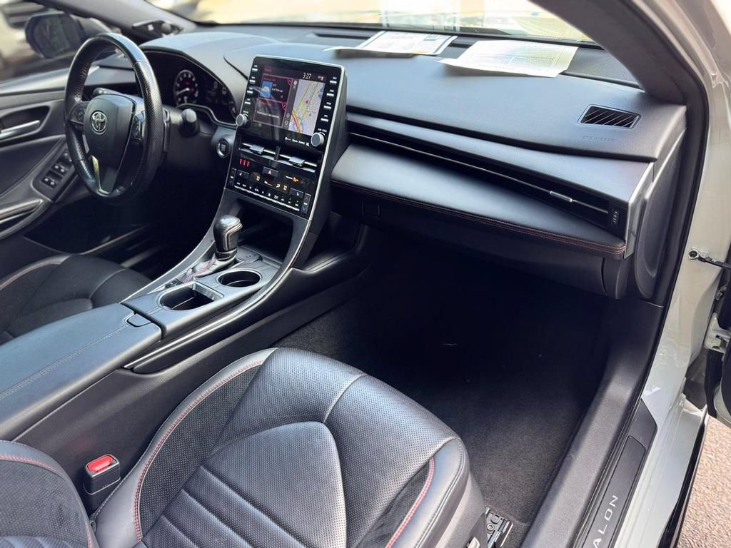 Used 2021 Toyota Avalon TRD FWD image 27