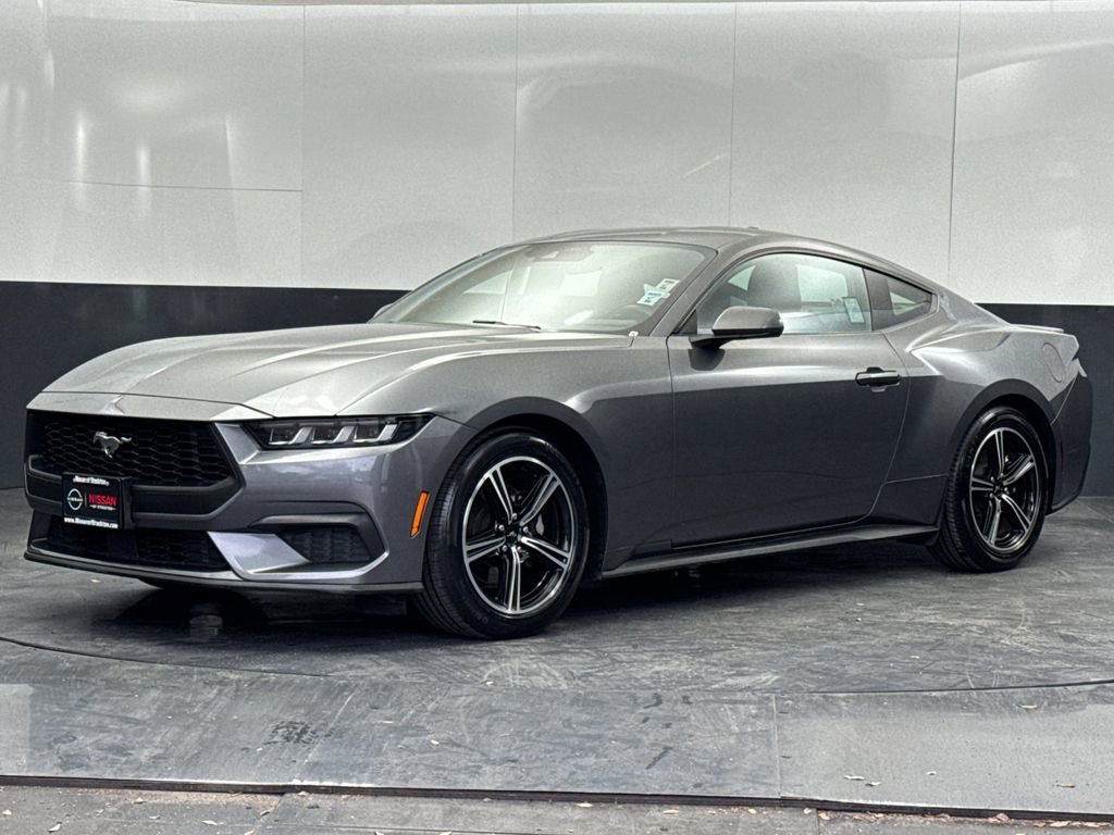 Used 2024 Ford Mustang Premium image 7