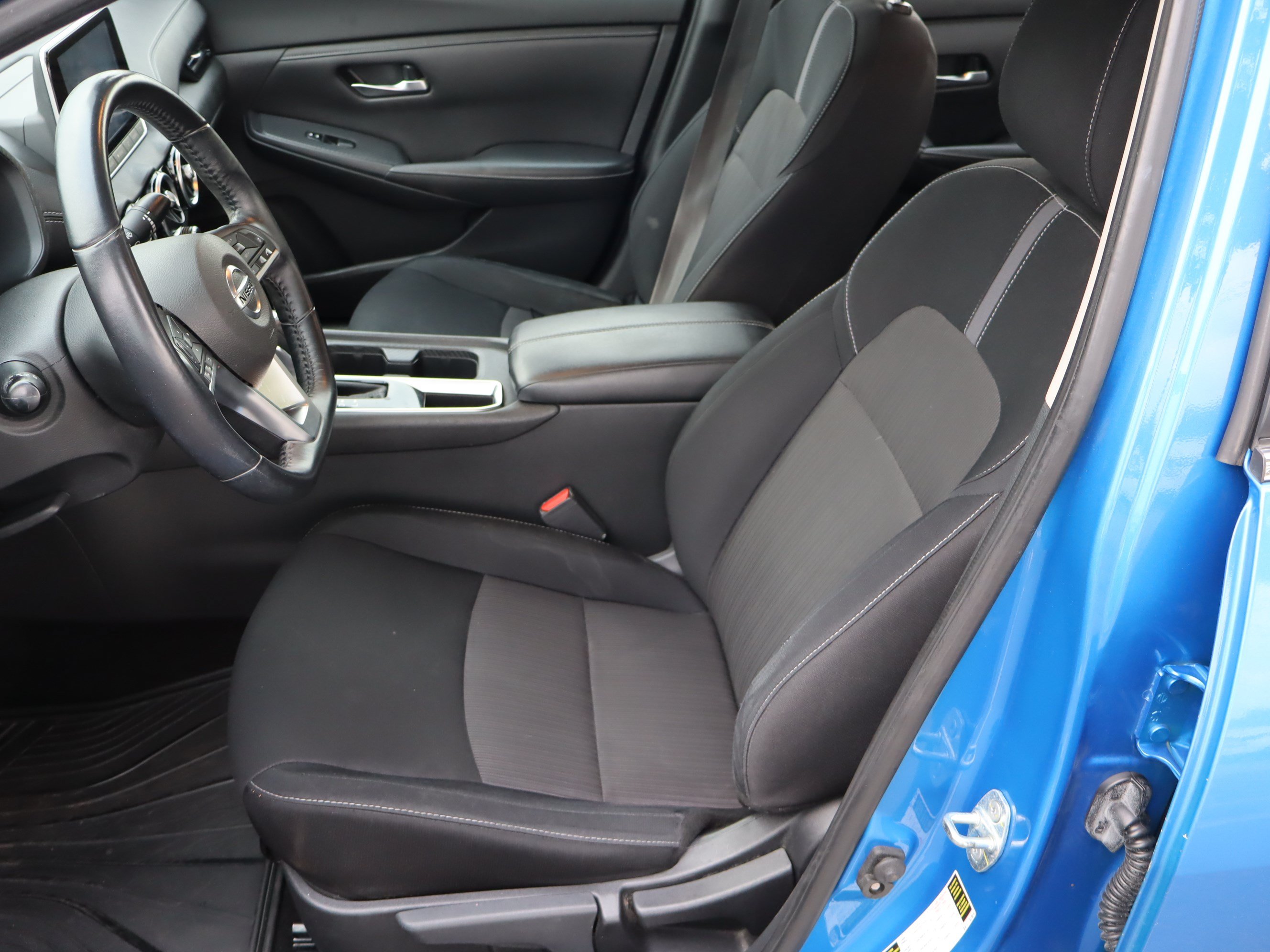 Used 2020 Nissan Sentra SV FWD image 16