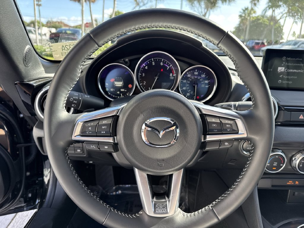 Used 2025 MAZDA MX-5 Miata Grand Touring w/ Appearance Package RWD image 47