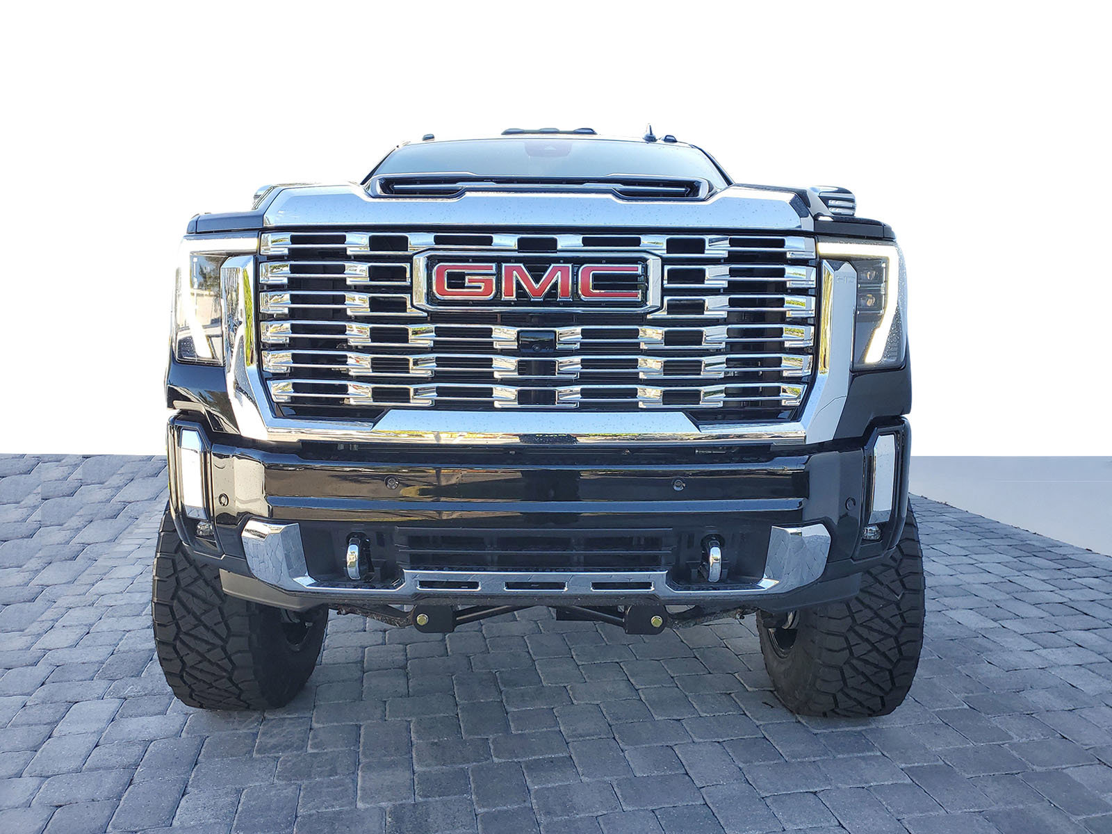 New 2026 GMC Sierra 2500 Denali w/ Denali Reserve Package image 2