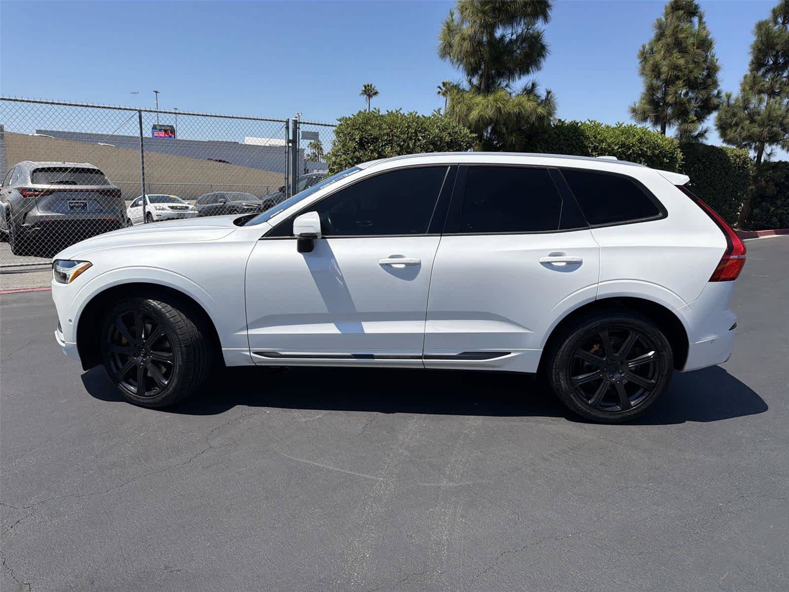 Used 2021 Volvo XC60 T6 Inscription w/ Advanced Package AWD/4WD image 3
