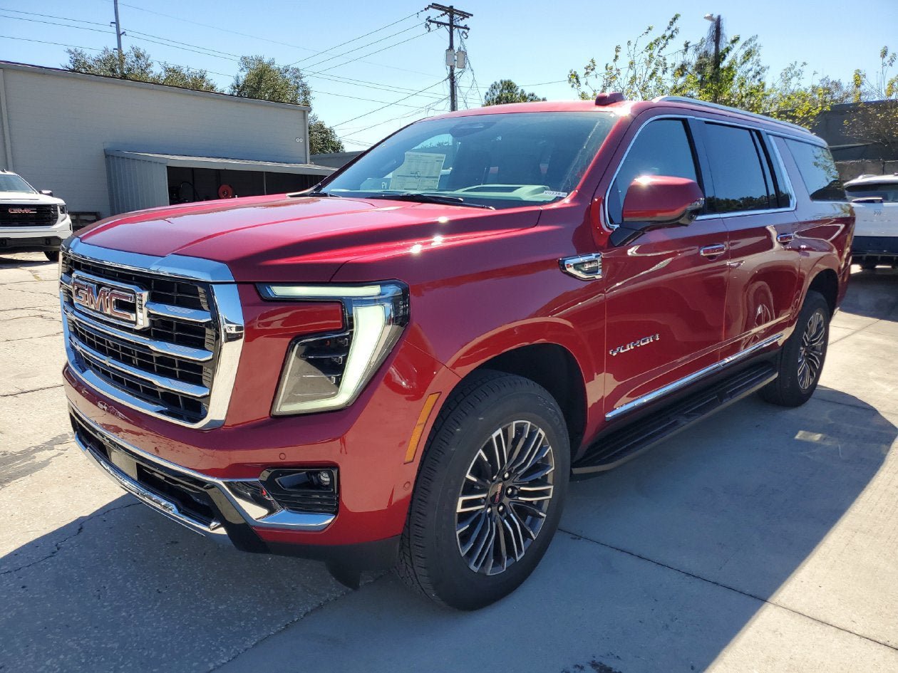 New 2027 GMC Yukon XL Elevation w/ Elevation Preferred Package RWD image 3