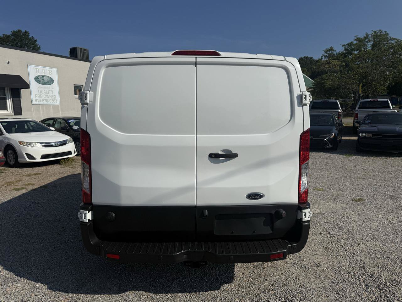 Used 2019 Ford Transit 250 148 Low Roof RWD image 6