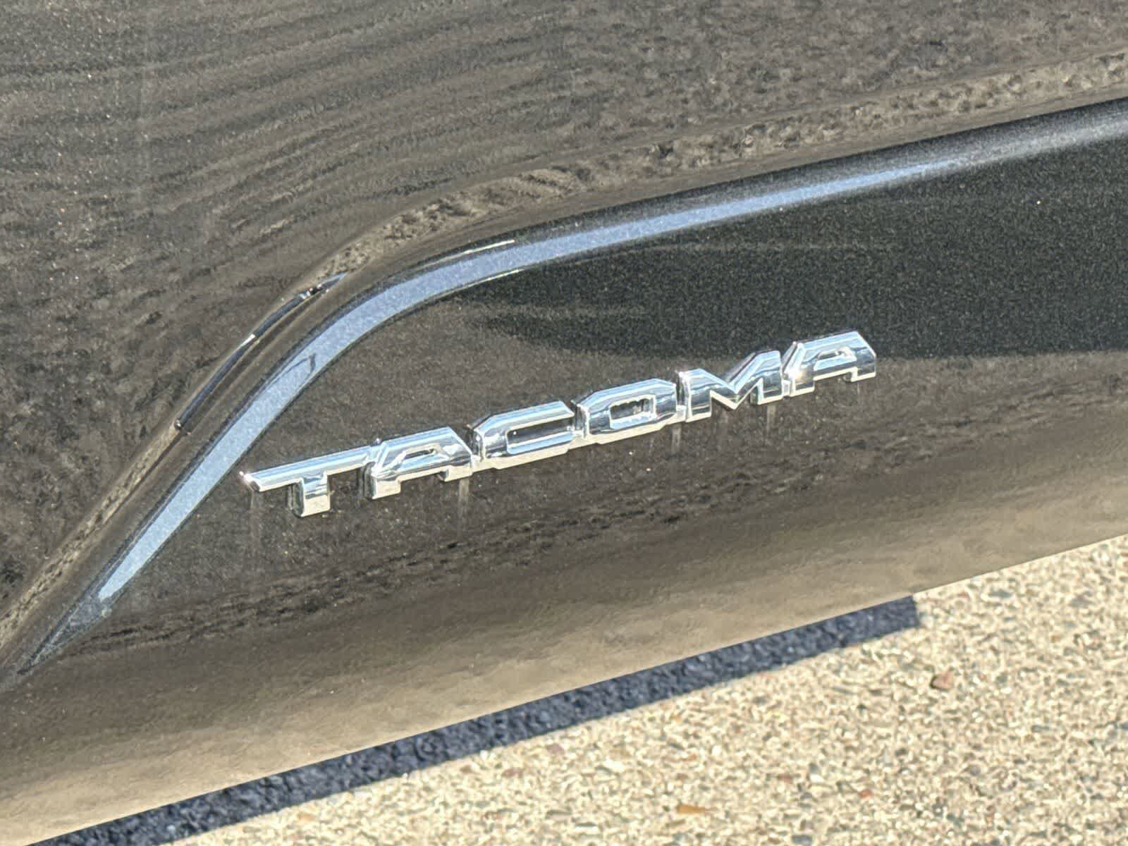 New 2025 Toyota Tacoma SR5 image 33