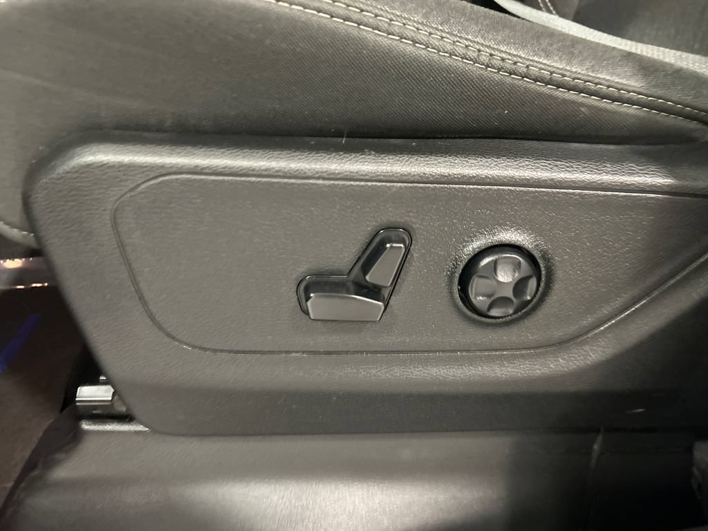 Certified 2020 RAM 1500 Big Horn AWD/4WD image 17