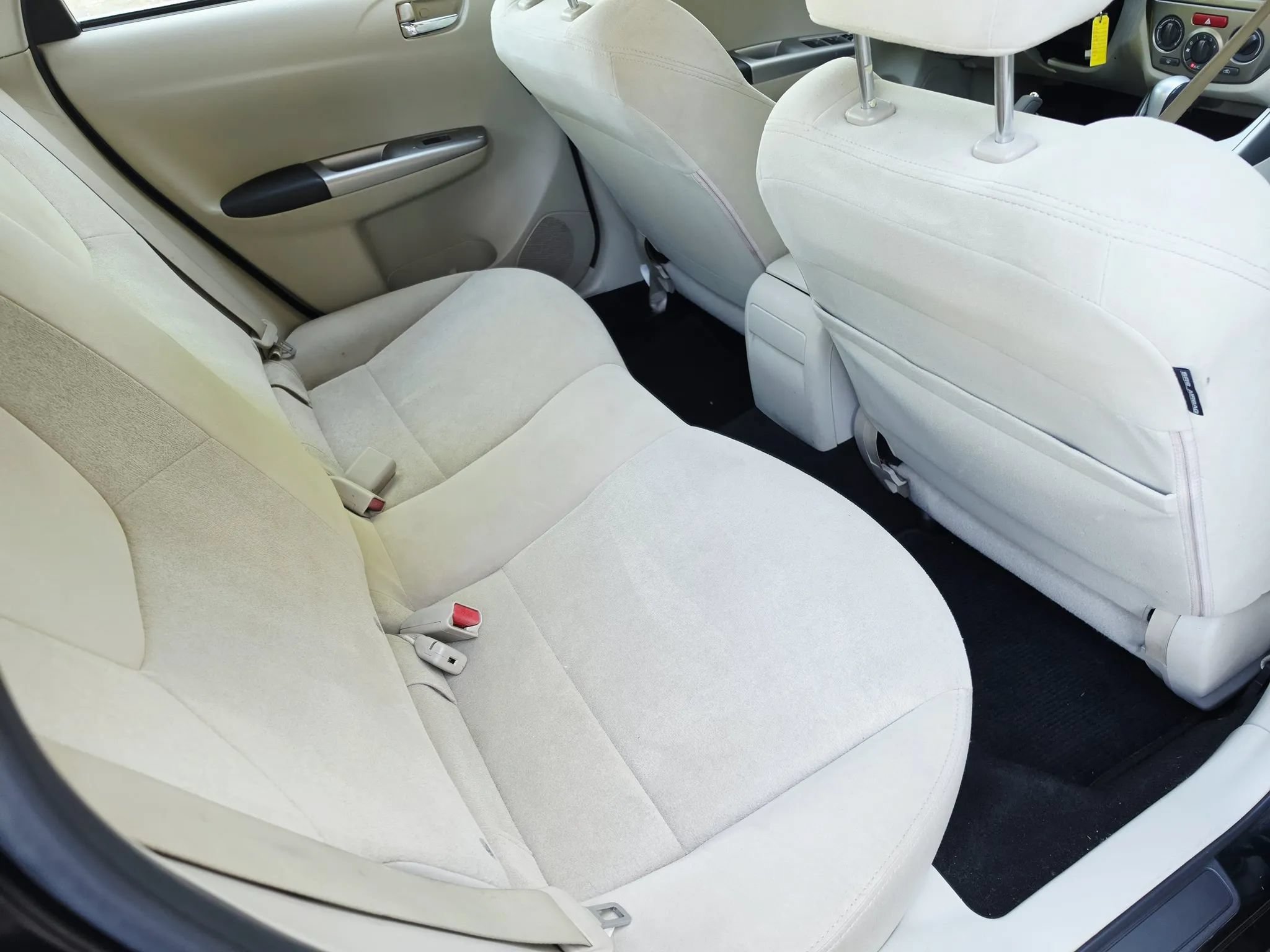Used 2010 Subaru Impreza 2.5i Premium AWD/4WD image 11