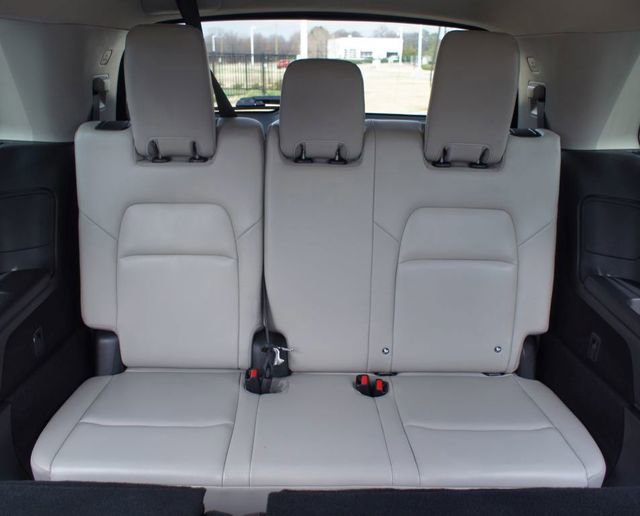 Used 2024 Nissan Pathfinder SL image 10