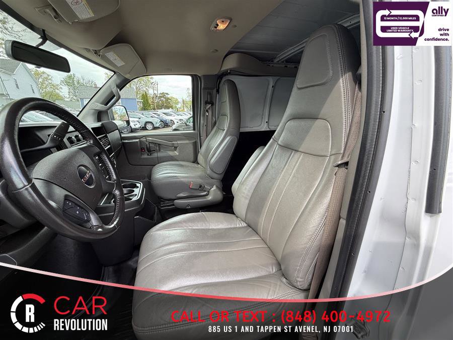 Used 2023 GMC Savana 2500 Extended w/ Driver Convenience Package image 9