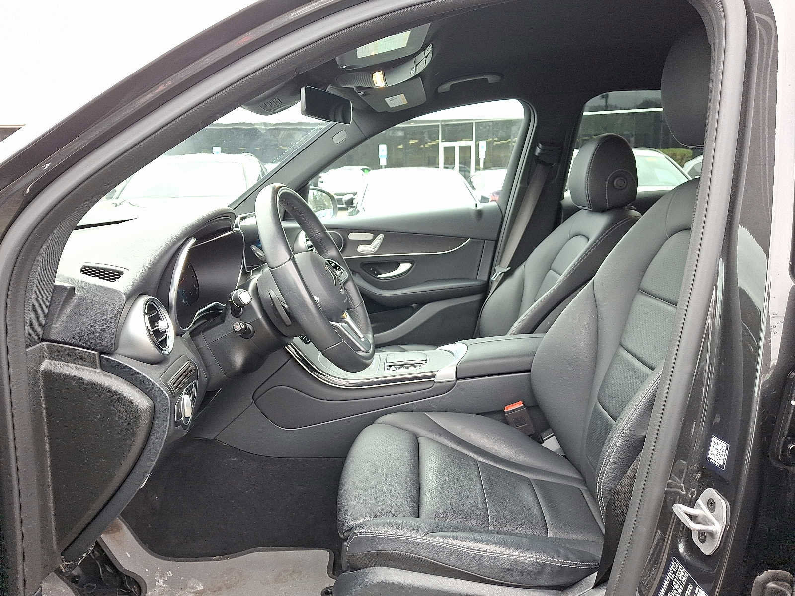 Used 2022 Mercedes-Benz GLC 300 4MATIC image 14