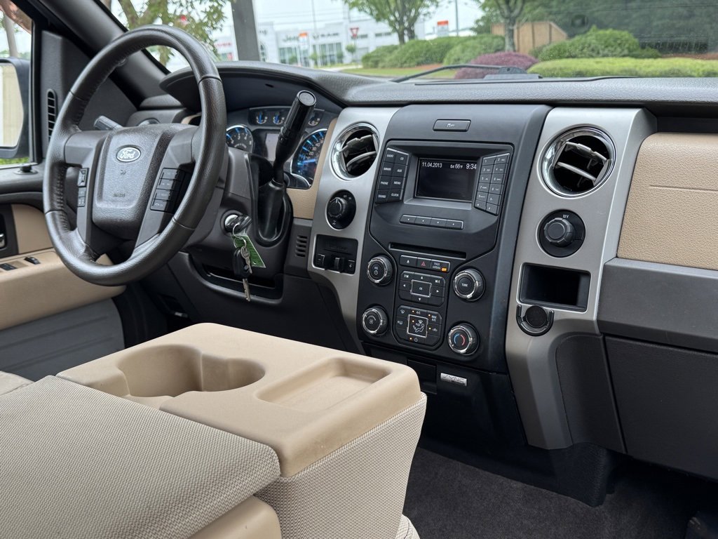 Used 2013 Ford F150 XLT w/ Luxury Equipment Group image 20