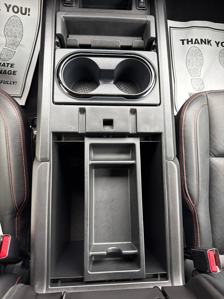 Used 2024 Nissan Titan PRO-4X w/ Pro-4x Convenience Package AWD/4WD image 13