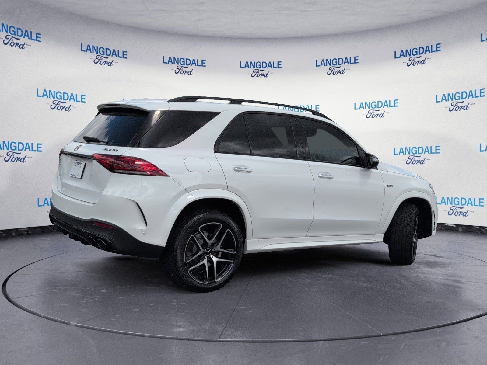 Used 2021 Mercedes-Benz GLE 53 AMG 4MATIC image 4