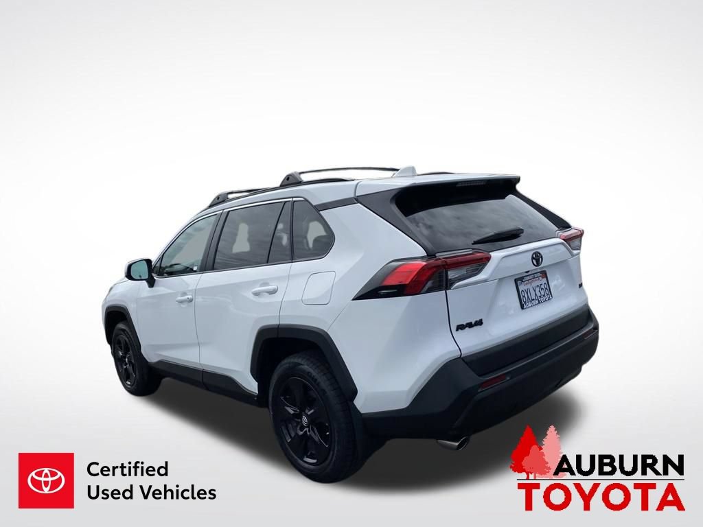 Certified 2019 Toyota RAV4 XLE FWD image 6