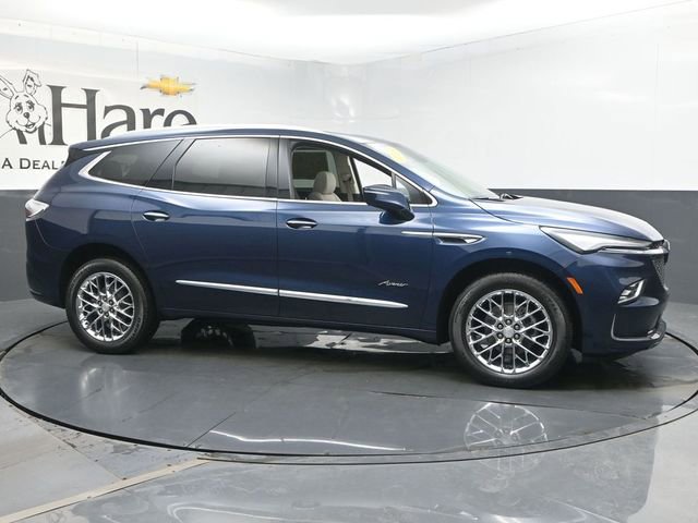Used 2023 Buick Enclave Avenir w/ Avenir Technology Package FWD image 52