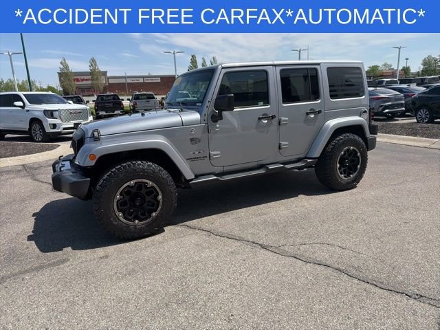 Used 2016 Jeep Wrangler Unlimited Sahara w/ Dual Top Group AWD/4WD image 6