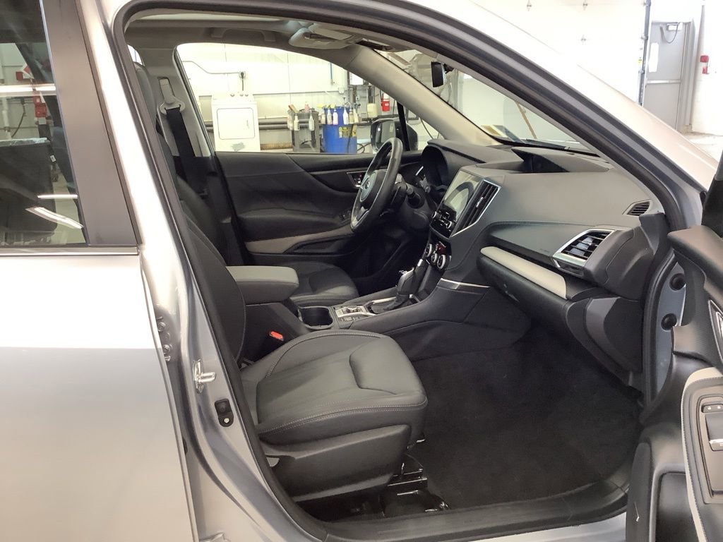 Certified 2024 Subaru Forester Limited AWD/4WD image 14