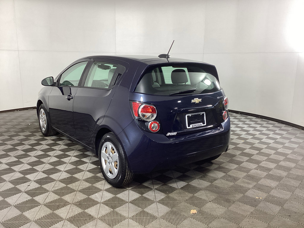 Used 2016 Chevrolet Sonic LS image 4