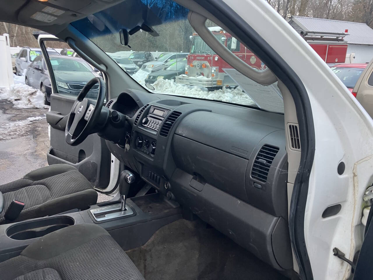 Used 2005 Nissan Frontier NISMO RWD image 23