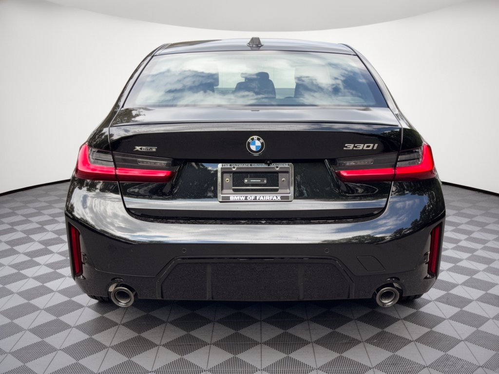 New 2026 BMW 330i xDrive Sedan w/ M Sport Package AWD/4WD image 11