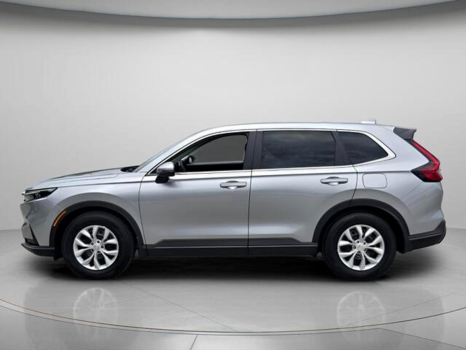 Used 2025 Honda CR-V LX image 3