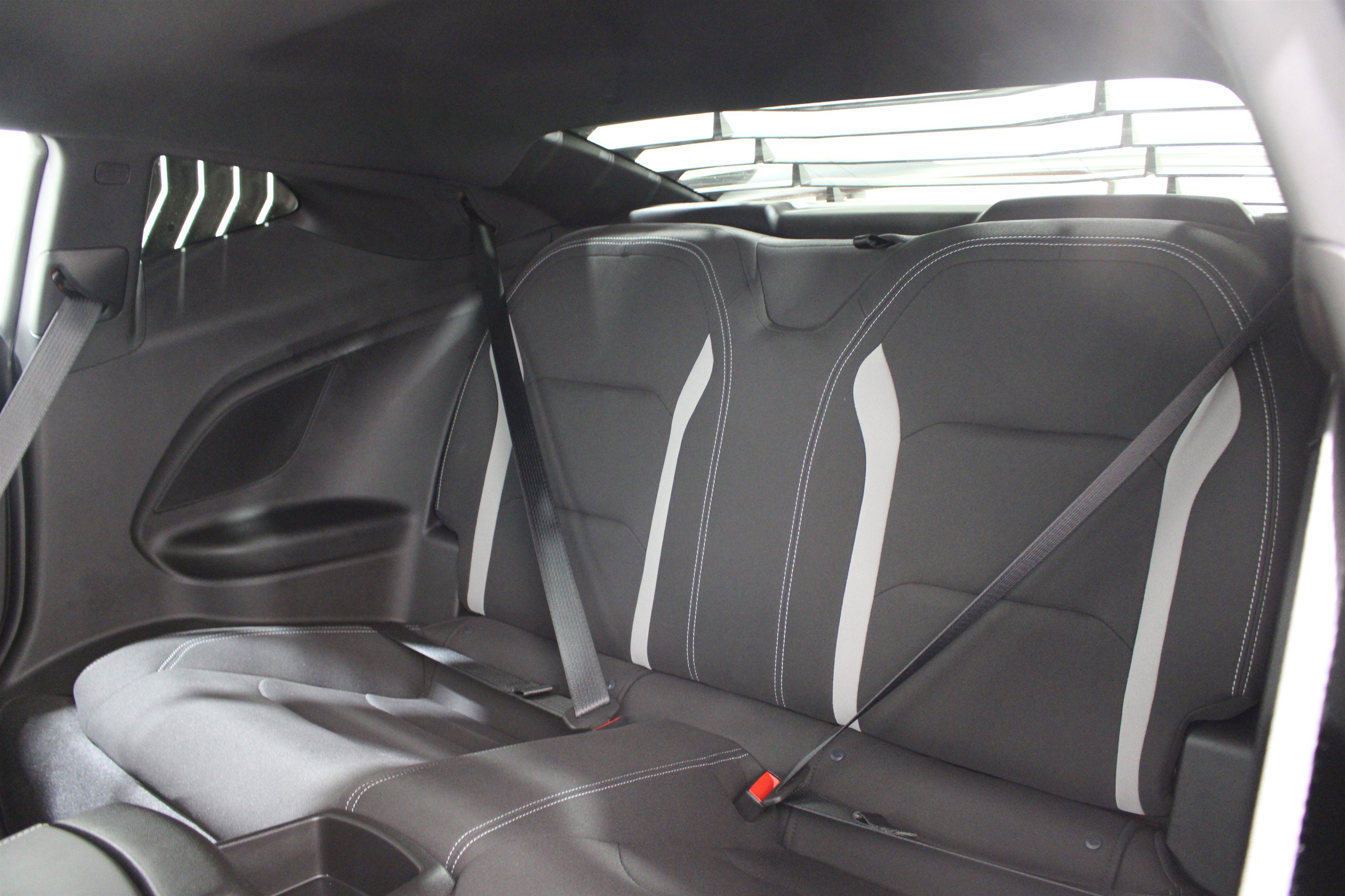 Used 2021 Chevrolet Camaro LT image 21