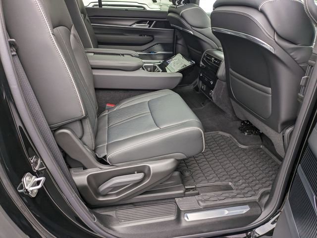 New 2024 Jeep Grand Wagoneer L Series II w/ Quick Order Packagew 28T image 36