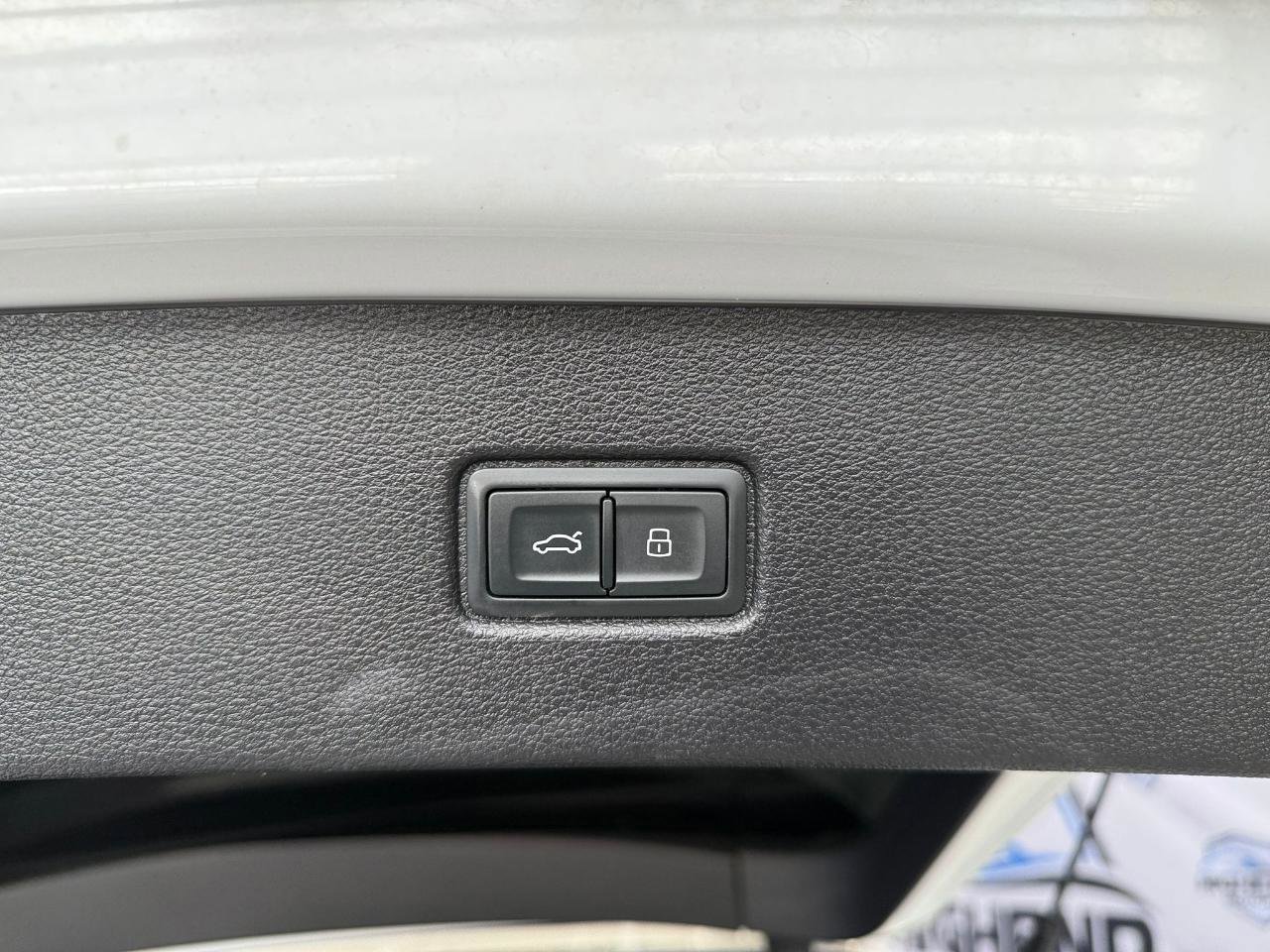 Used 2021 Audi SQ7 Premium Plus AWD/4WD image 22