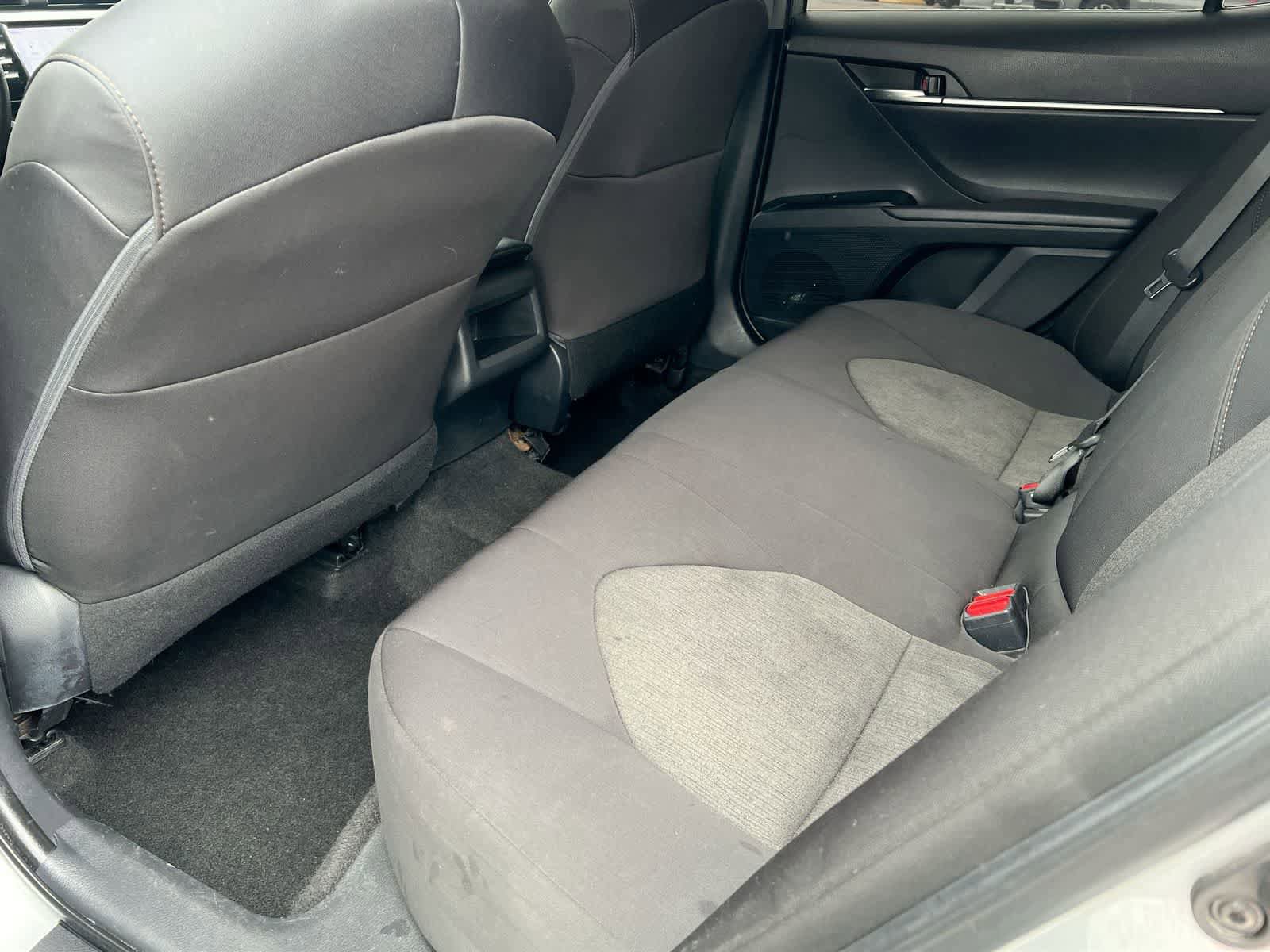 Used 2019 Toyota Camry LE image 18