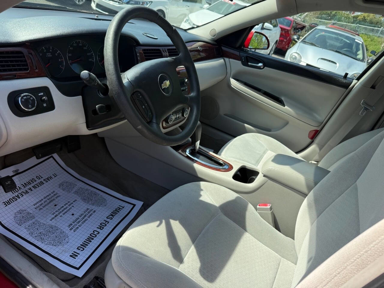 Used 2008 Chevrolet Impala LT FWD image 9