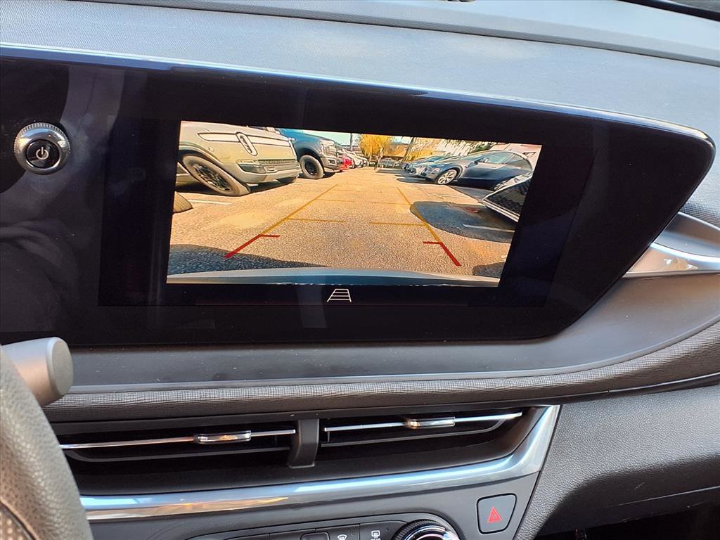 Used 2024 Buick Envista Preferred image 20