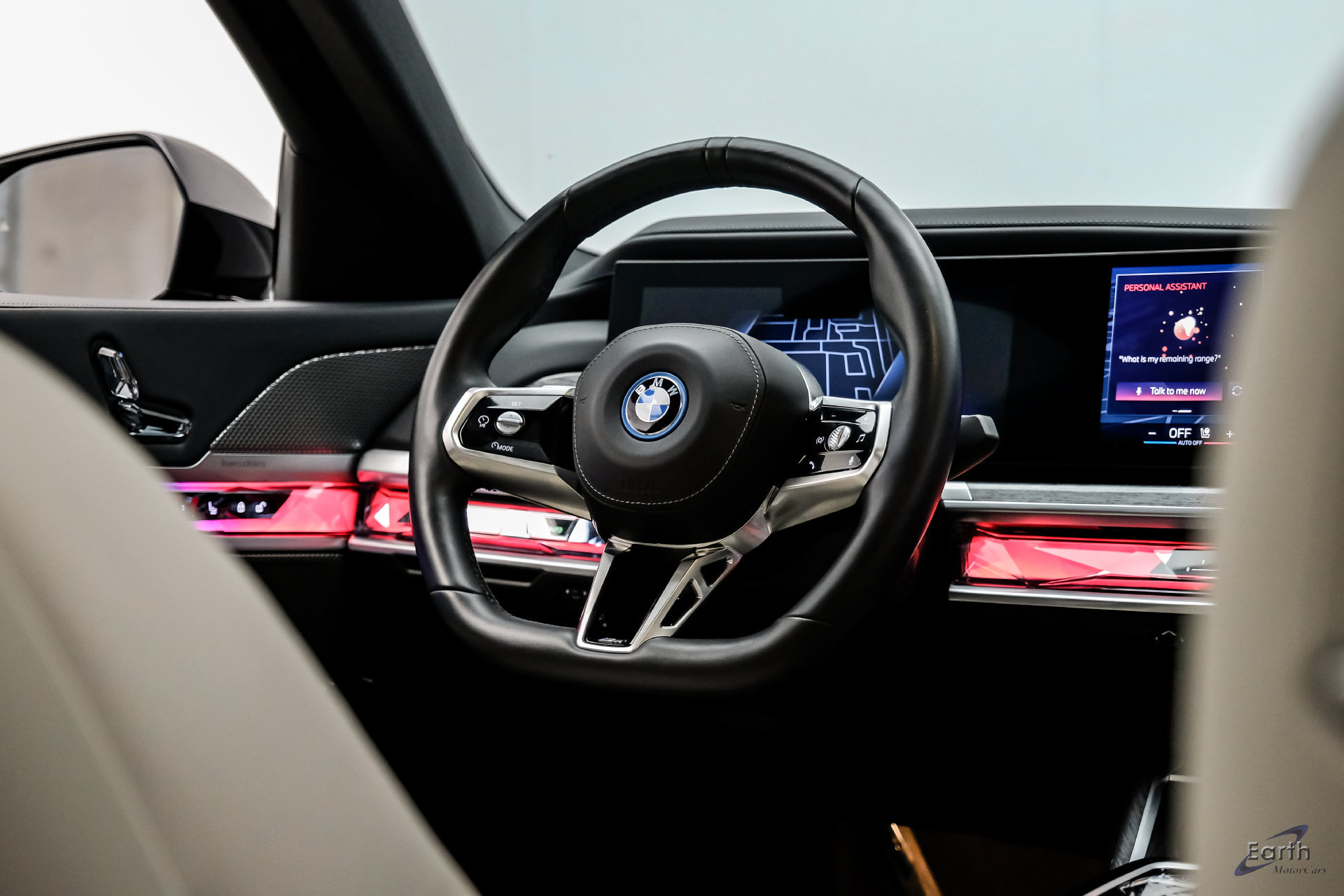 Used 2025 BMW i7 xDrive60 AWD/4WD image 43