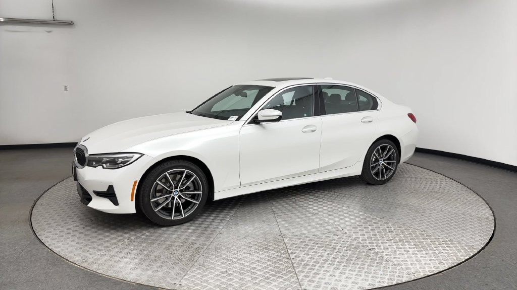 Used 2019 BMW 330i xDrive Sedan w/ Convenience Package AWD/4WD image 6