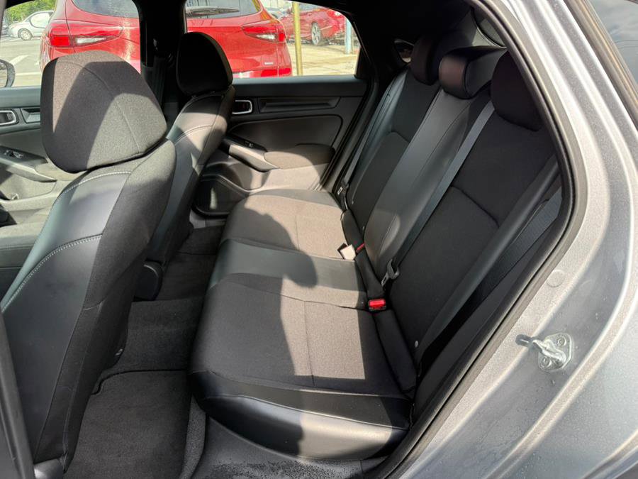 Used 2023 Honda Civic Sport image 9