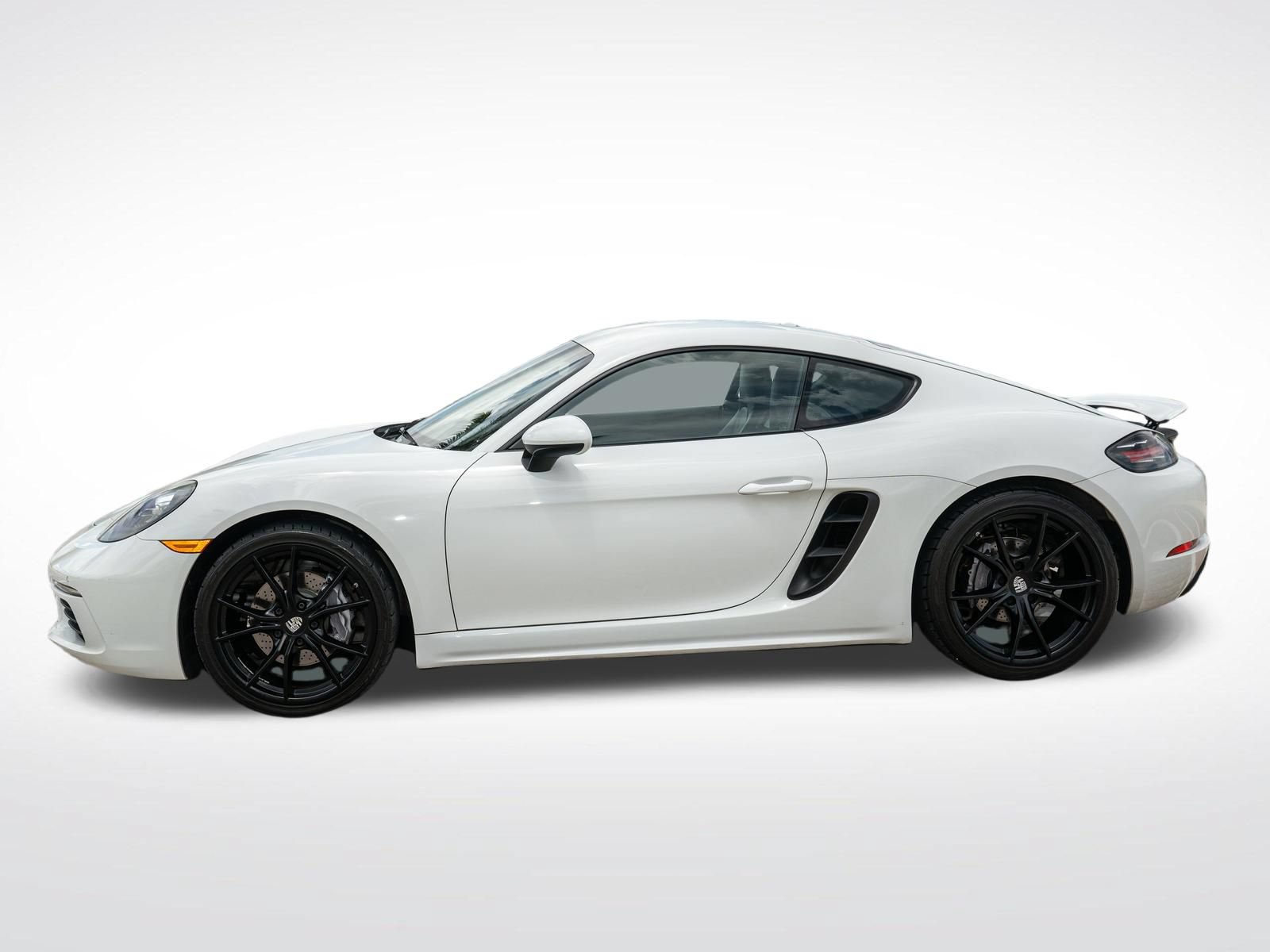 Used 2018 Porsche 718 Cayman RWD image 7