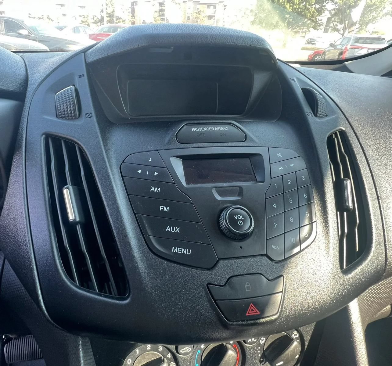 Used 2015 Ford Transit Connect XL FWD image 14