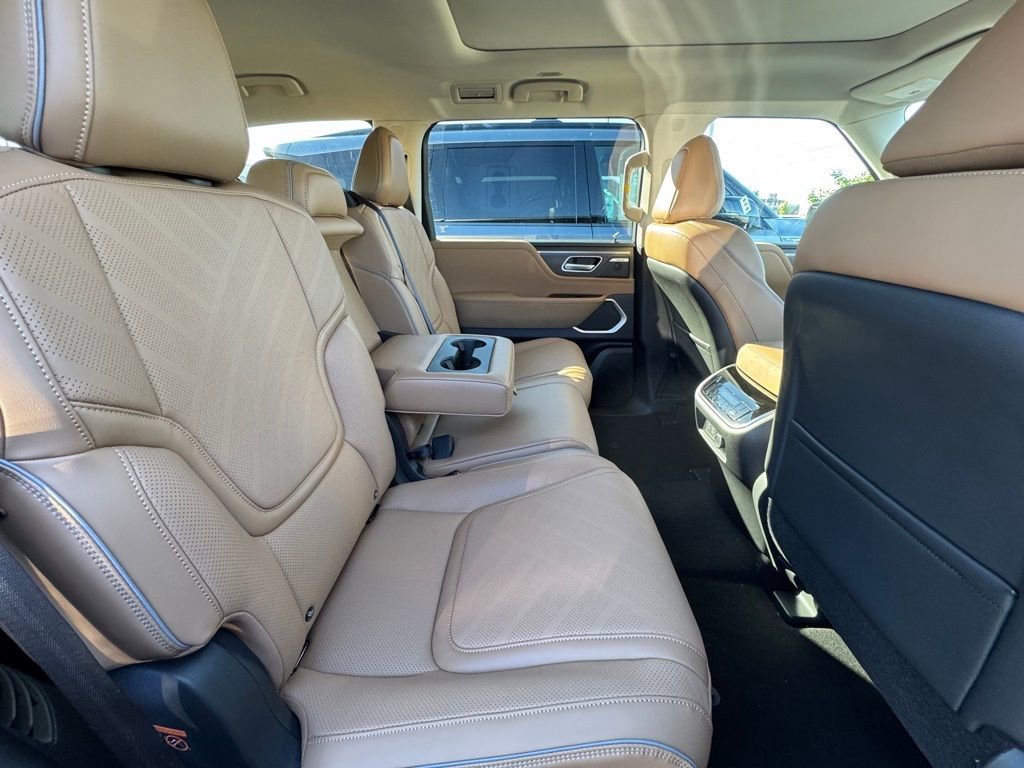 Certified 2026 INFINITI QX80 Luxe w/ Cargo Package image 24