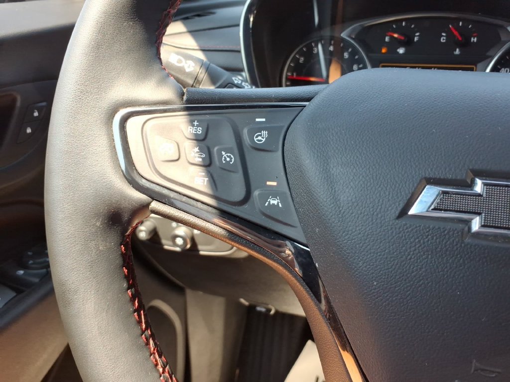 Used 2024 Chevrolet Equinox RS FWD image 24