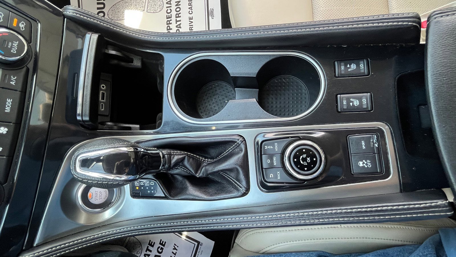 Used 2021 Nissan Maxima 3.5 SV w/ Floor Mat Group FWD image 11