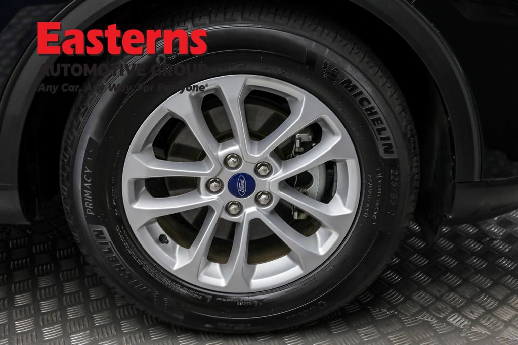 Used 2021 Ford Escape SE image 29