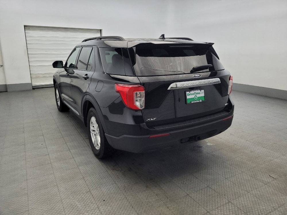 Used 2020 Ford Explorer XLT w/ Comfort Package image 5
