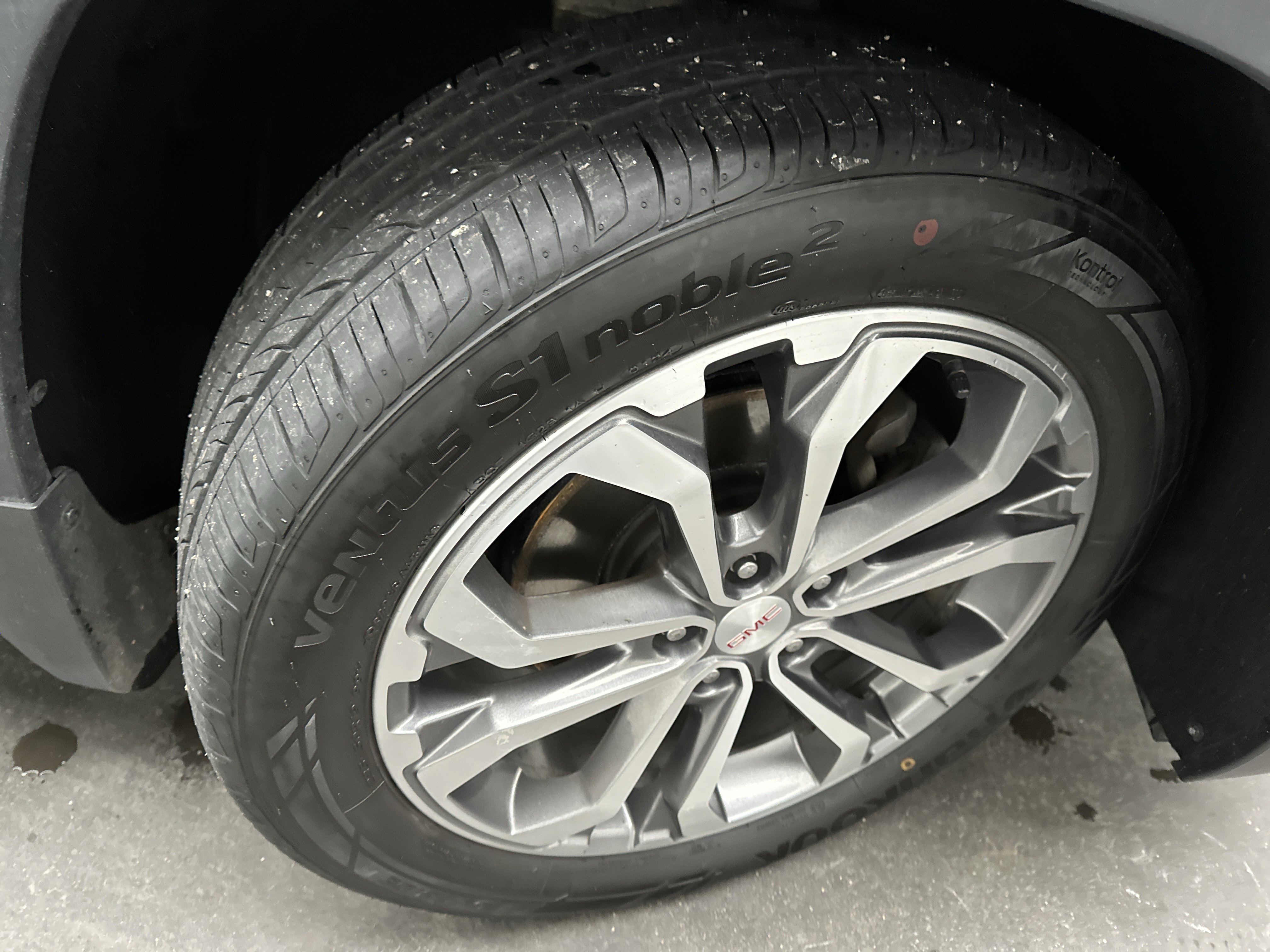 Used 2019 GMC Terrain SLT w/ Preferred Package image 12