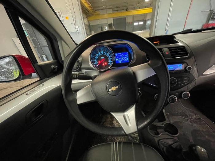 Used 2014 Chevrolet Spark LS FWD image 33