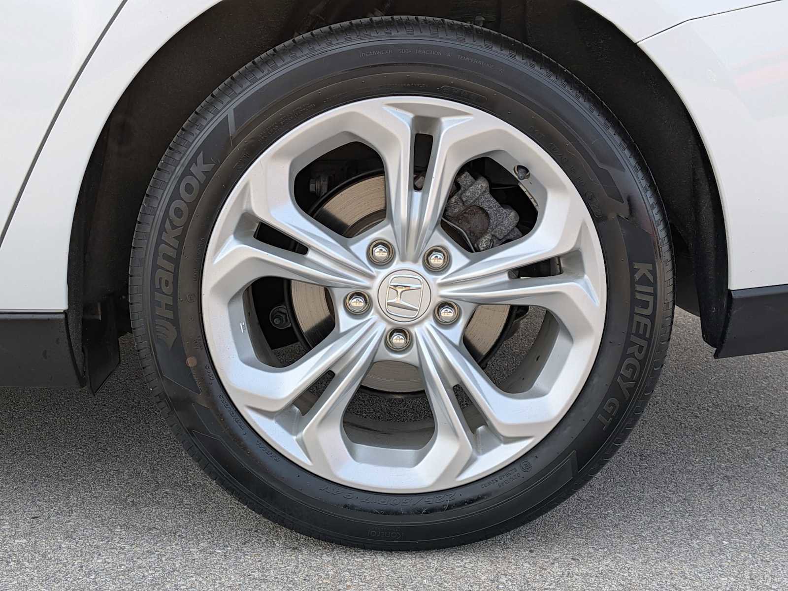 Certified 2023 Honda Accord LX image 12