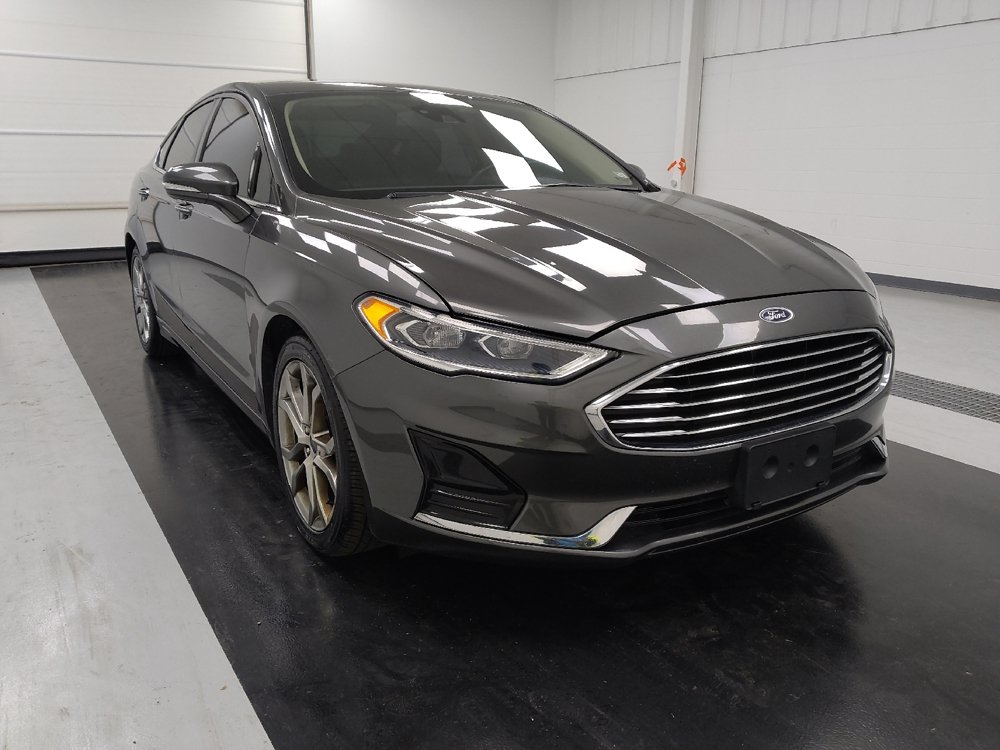 Used 2020 Ford Fusion SEL FWD image 14