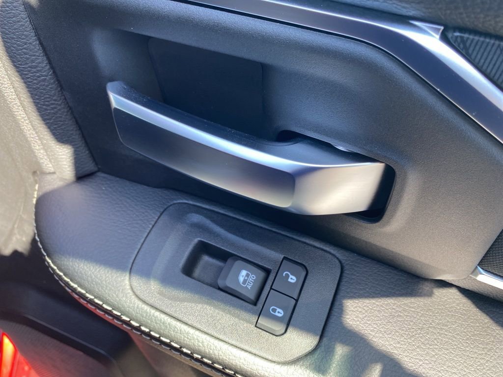 New 2026 RAM 2500 Big Horn AWD/4WD image 14