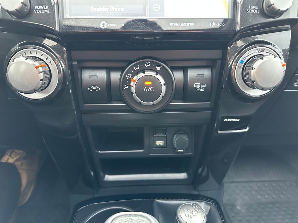 Used 2020 Toyota 4Runner TRD Off-Road Premium w/ Moonroof Package image 18