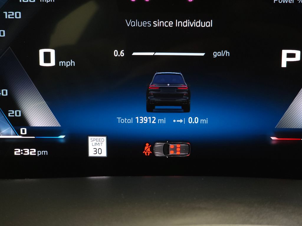 Used 2025 BMW X7 M60i AWD/4WD image 24
